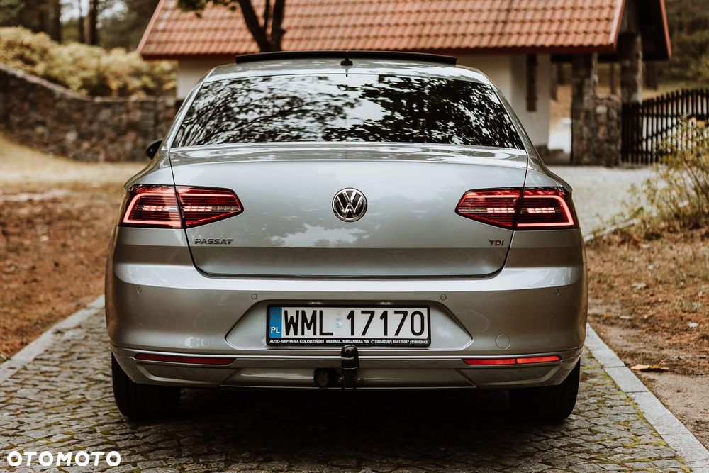 Volkswagen Passat 1.6 TDI (BlueMotion Technology) DSG Comfortline - 9