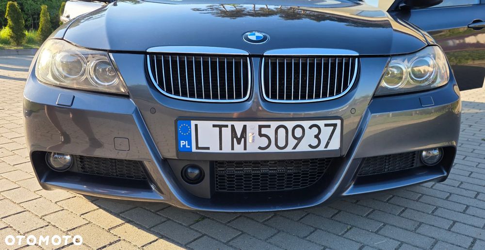 BMW Seria 3 330i - 7