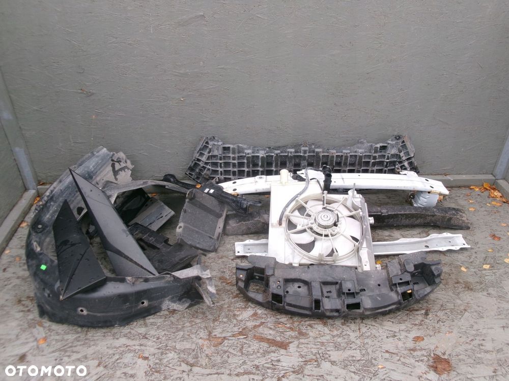 toyota aygo przód blacharski komplet aigo - 3