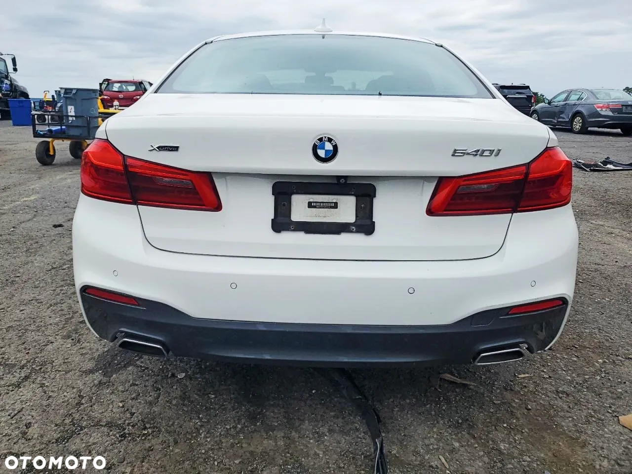 BMW Seria 5 540i xDrive - 6