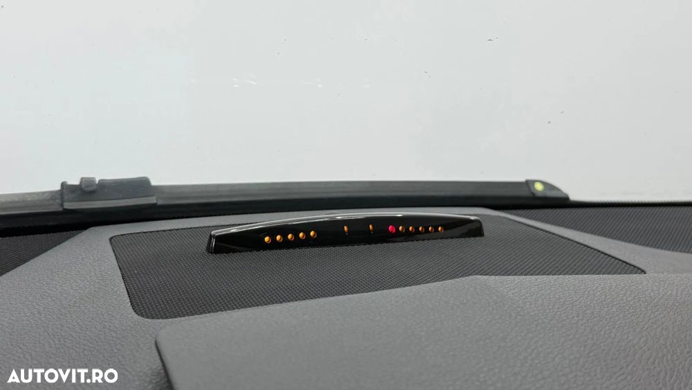 Mercedes-Benz C 180 T CGI Automatik BlueEFFICIENCY SPORT EDITION - 24