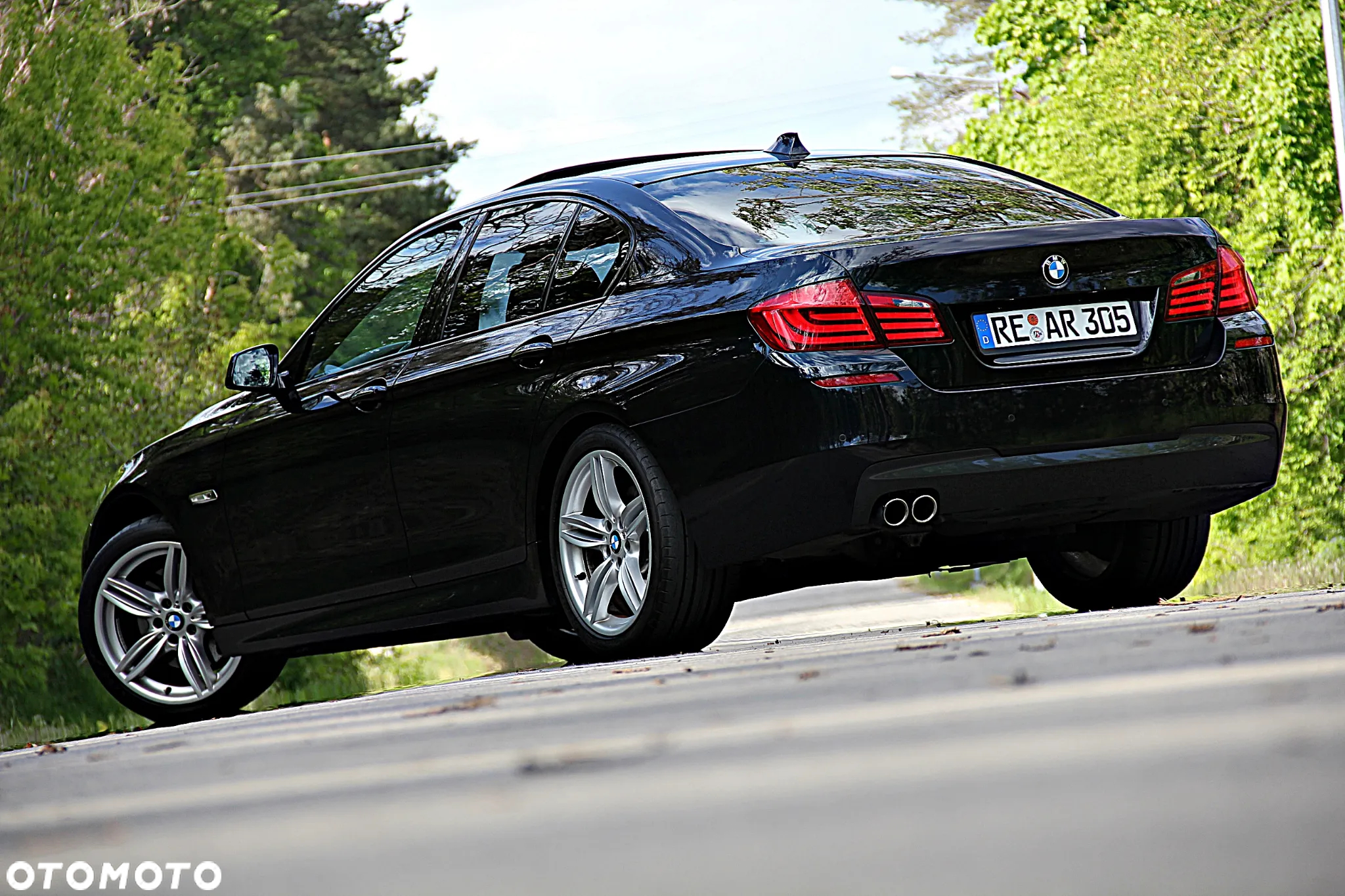 BMW Seria 5 525d Sport-Aut - 2