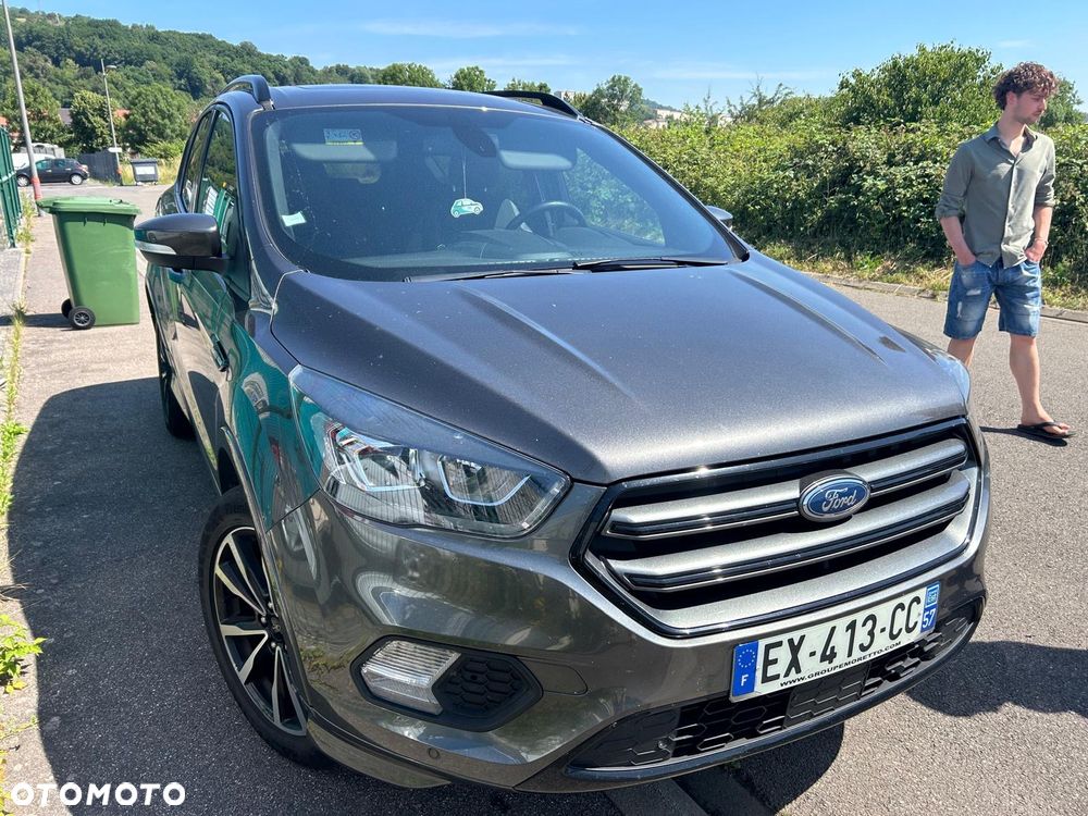 Ford Kuga 2.0 TDCi 2x4 ST-Line - 1