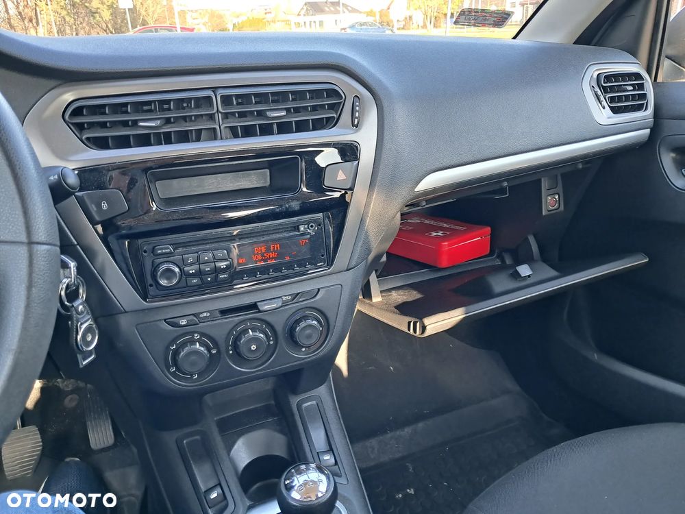 Peugeot 301 1.6 VTi Active - 27