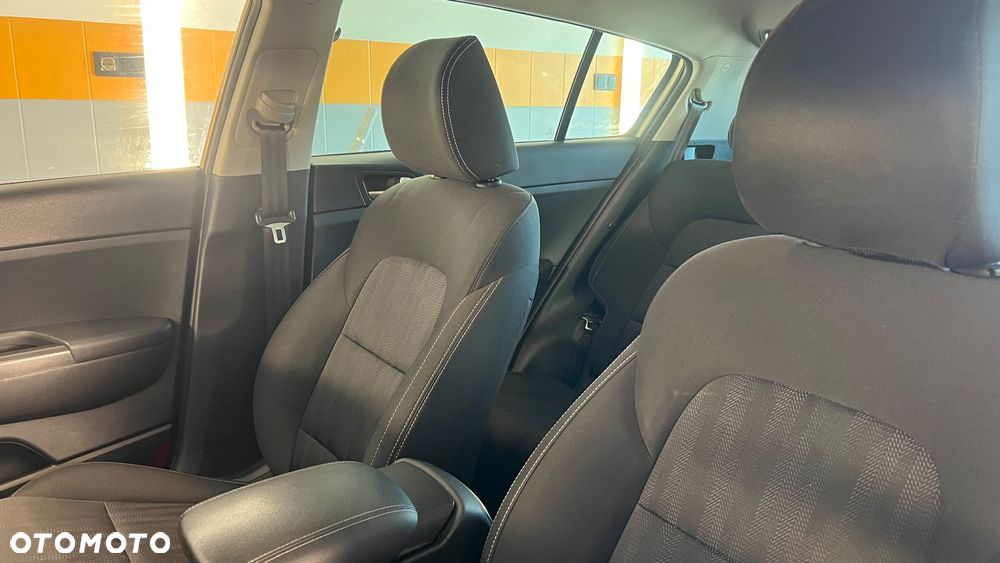 Kia Sportage 1.6 GDI L 2WD - 6