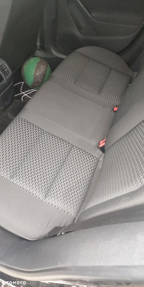 Volkswagen Golf 1.6 Trendline - 4