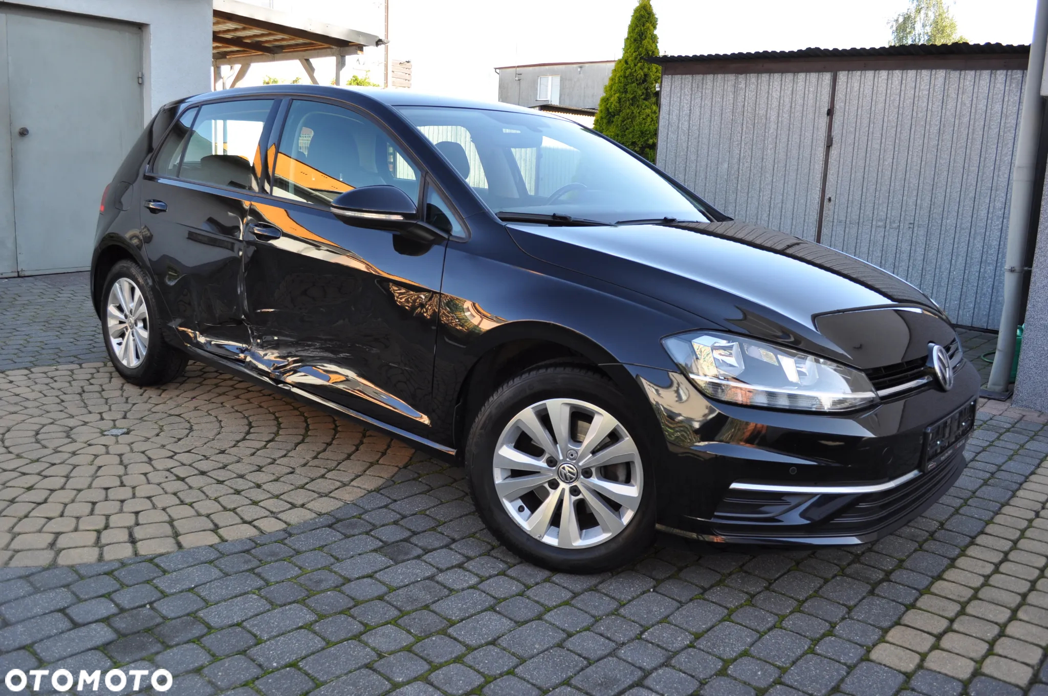 Volkswagen Golf 1.4 TSI BlueMotion Technology Comfortline - 4