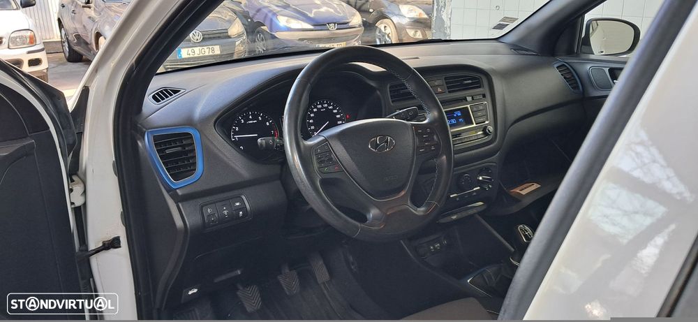 Hyundai i20 - 5