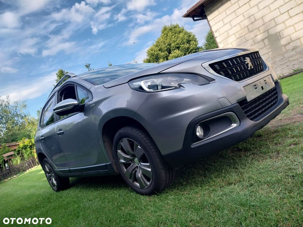 Peugeot 2008 1.2 Pure Tech Active S&S - 7