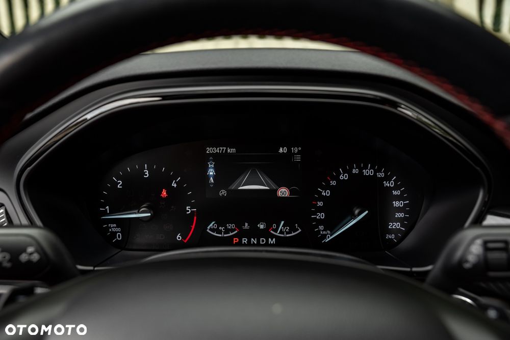 Ford Focus 1.5 EcoBlue Start-Stopp-System ST-LINE - 32