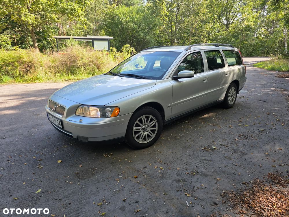 Volvo V70 2.4 Kinetic - 1