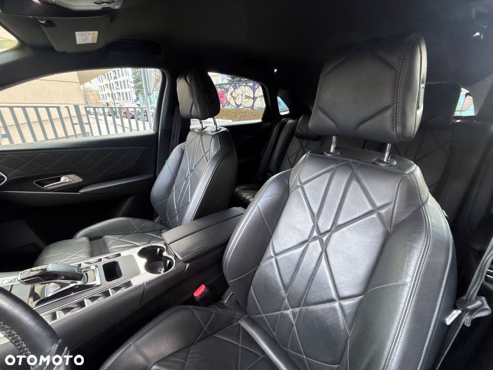 DS Automobiles DS 7 Crossback - 24