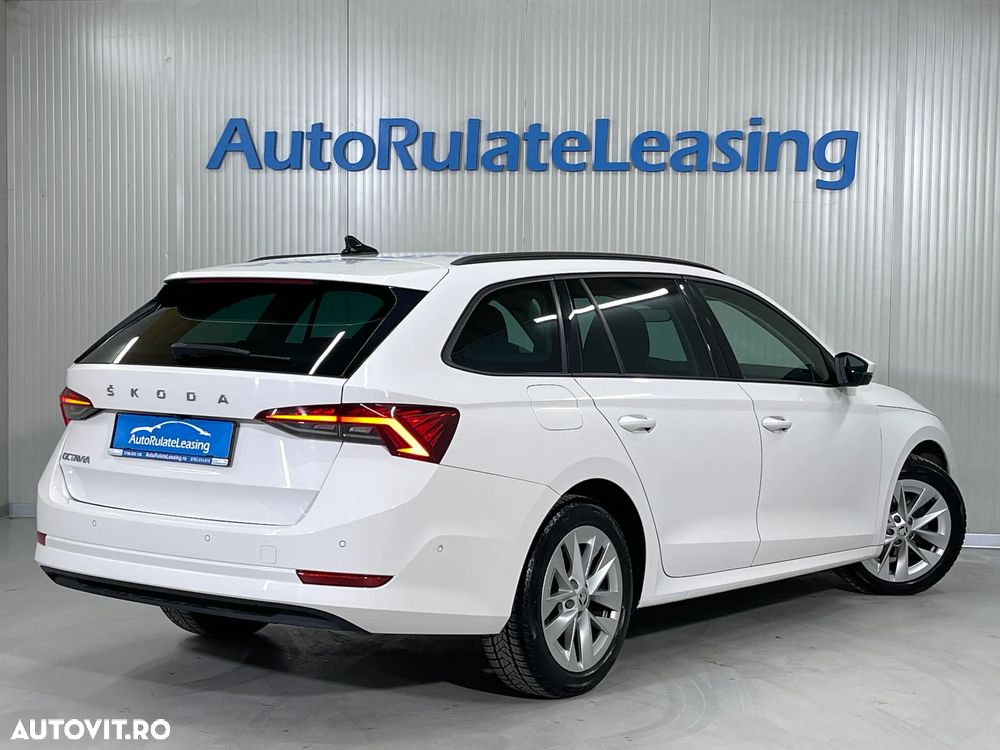 Skoda Octavia 2.0 TDI DSG Style - 4