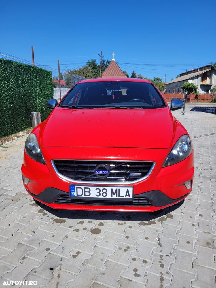 Volvo V40 D4 VEA R-Design - 1