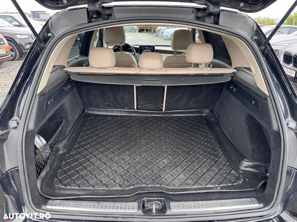 Mercedes-Benz GLC 250 d 4MATIC 9G-TRONIC AMG Line - 40