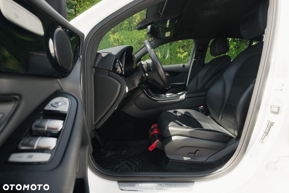 Mercedes-Benz GLC 220 d 4-Matic - 14