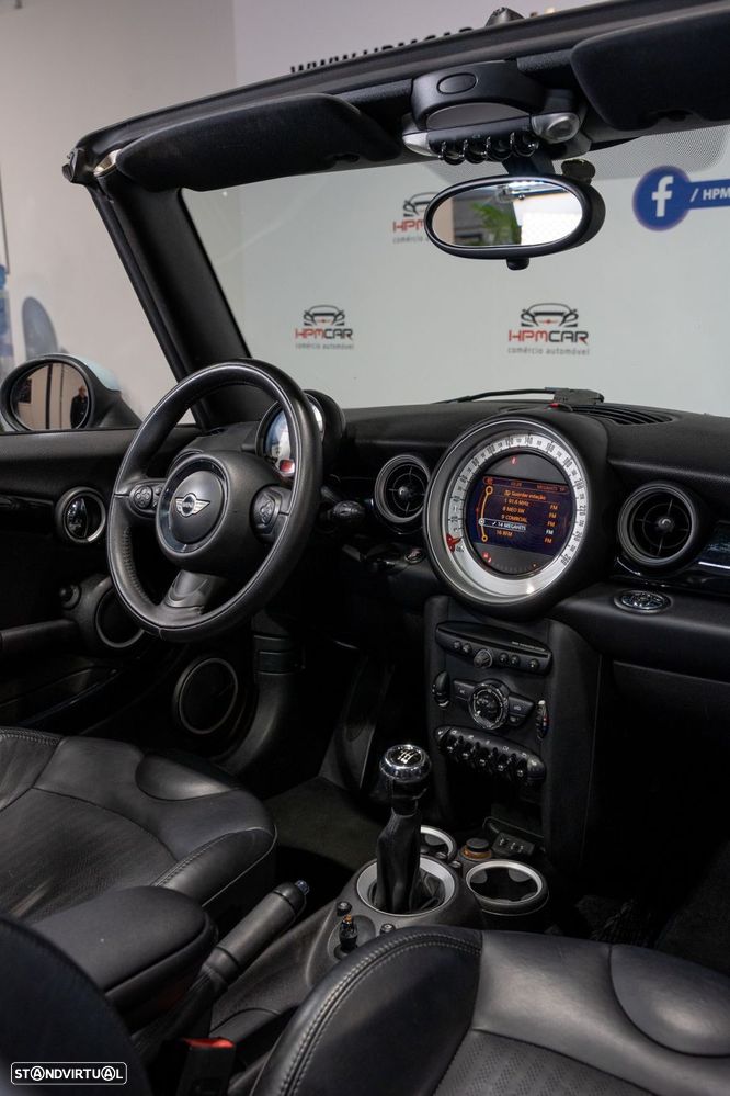 MINI Cabrio Cooper D - 13