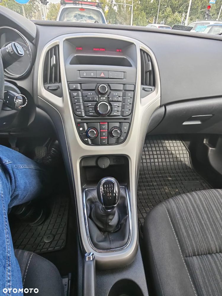 Opel Astra 1.6 Edition 150 - 16