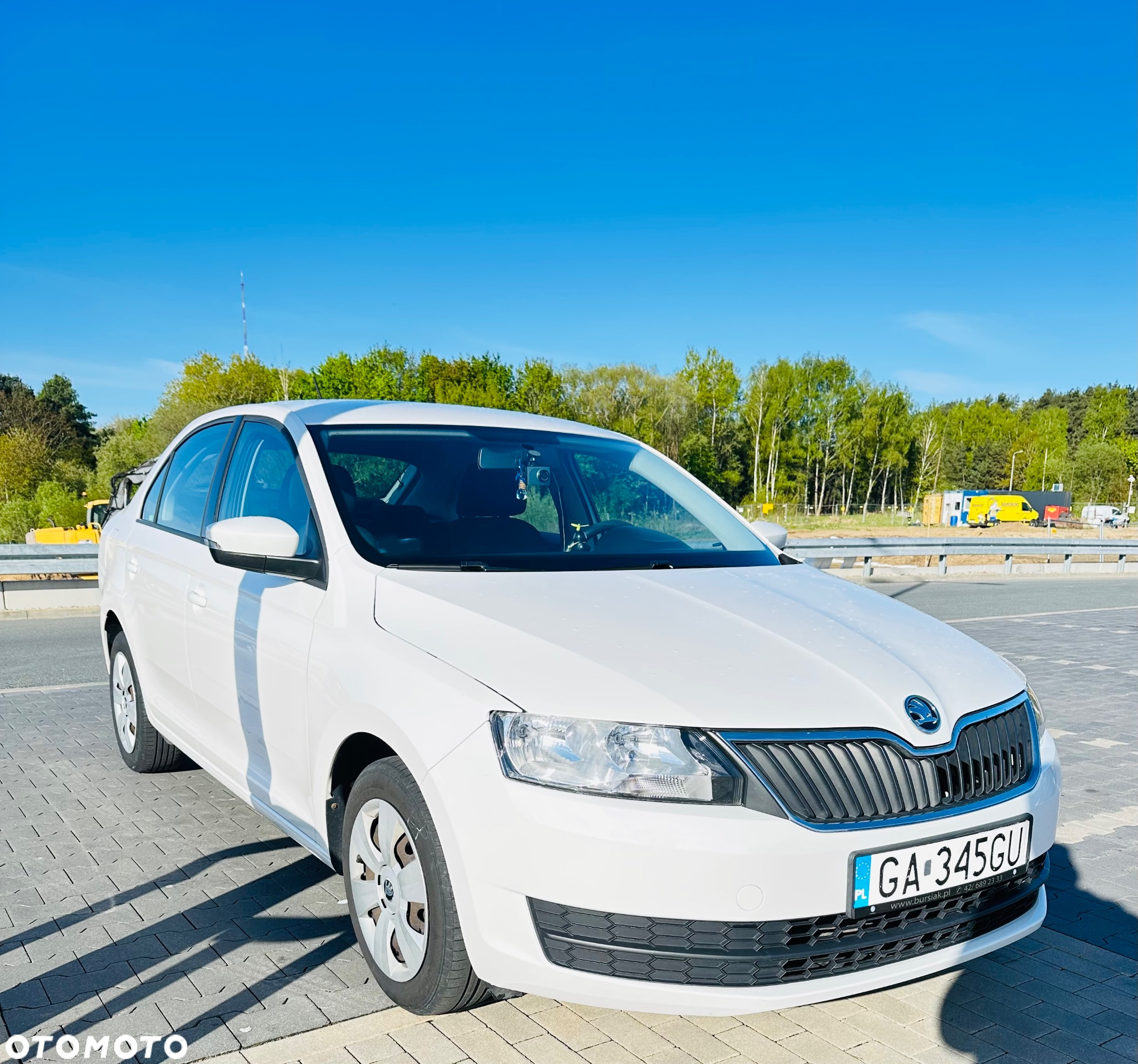 Skoda RAPID 1.2 TSI Active - 3
