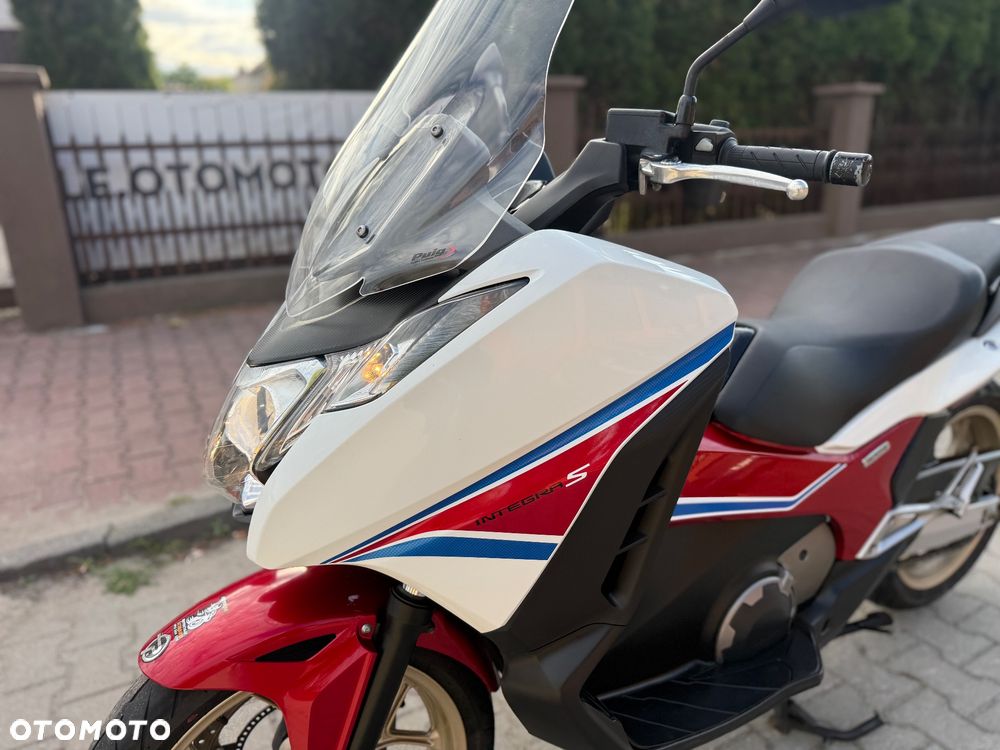 Honda NC - 24