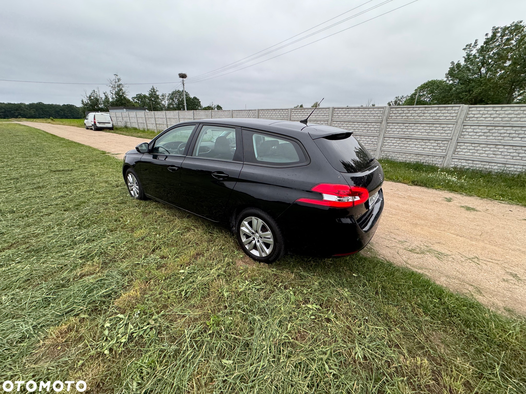 Peugeot 308 1.5 BlueHDi Allure S&S - 13