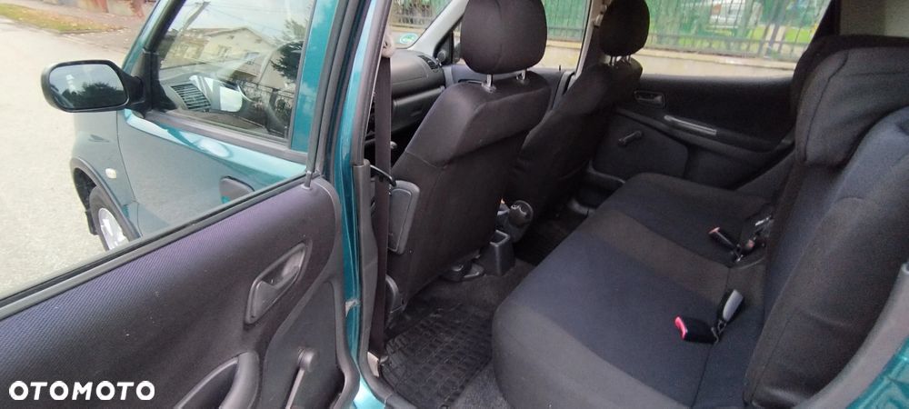 Suzuki Ignis - 11