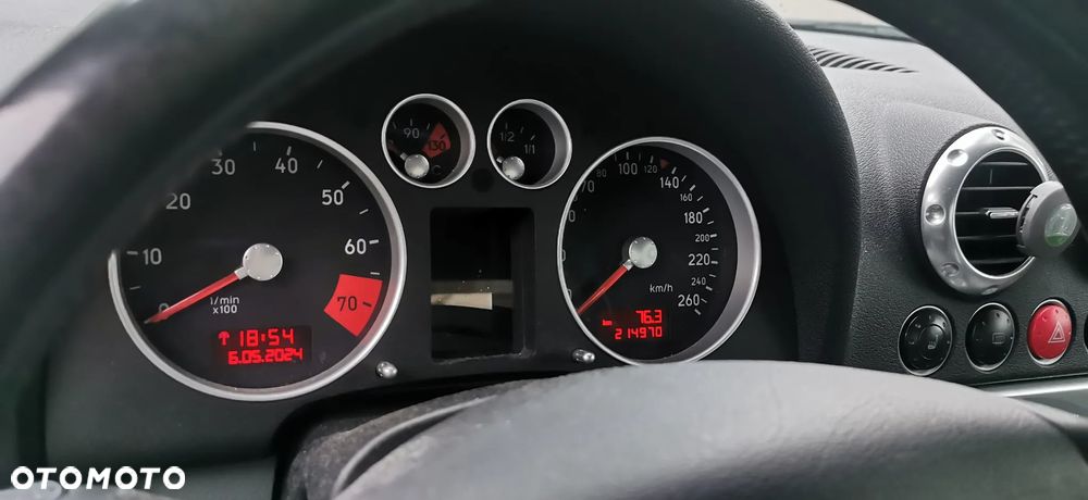 Audi TT Coupé 1.8T Quattro - 27