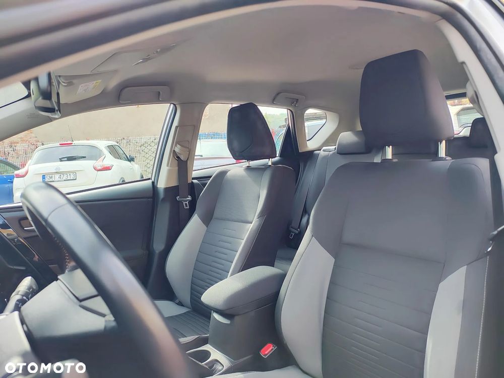 Toyota Auris Hybrid 135 Premium - 21