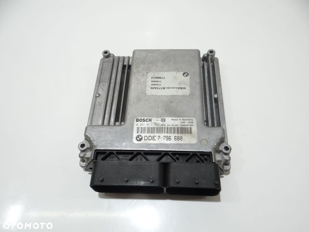 KOMPUTER STEROWNIK SILNIKA BMW E60 3.0D 7796680 - 1