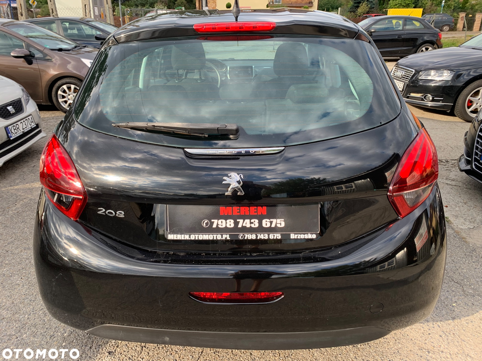 Peugeot 208 1.2 PureTech Allure - 8