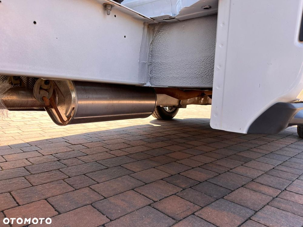 Ford Transit - 26