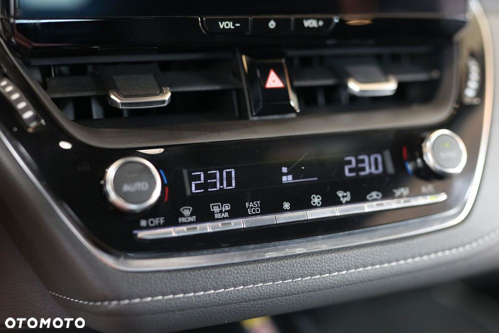 Toyota Corolla 1.8 Hybrid Comfort - 25