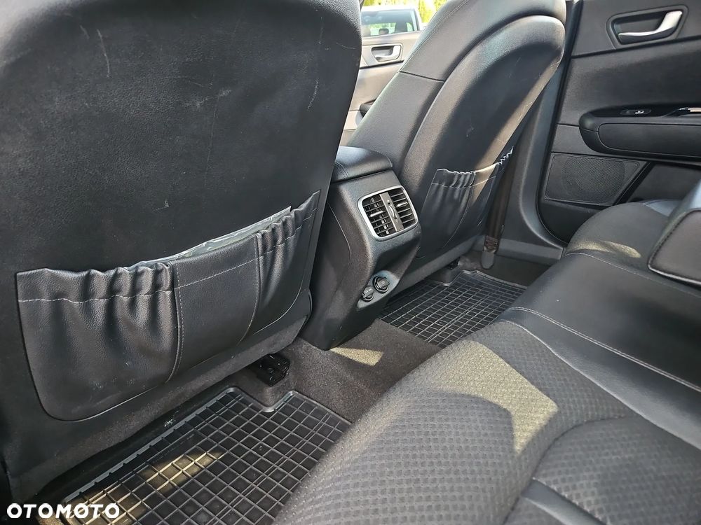 Kia Optima 1.6 T-GDI L DCT - 26
