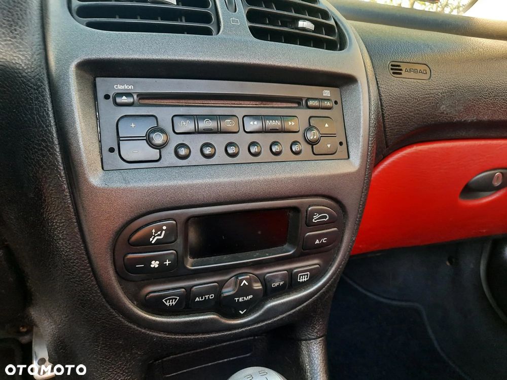 Peugeot 206 1.6 Quiksilver - 28
