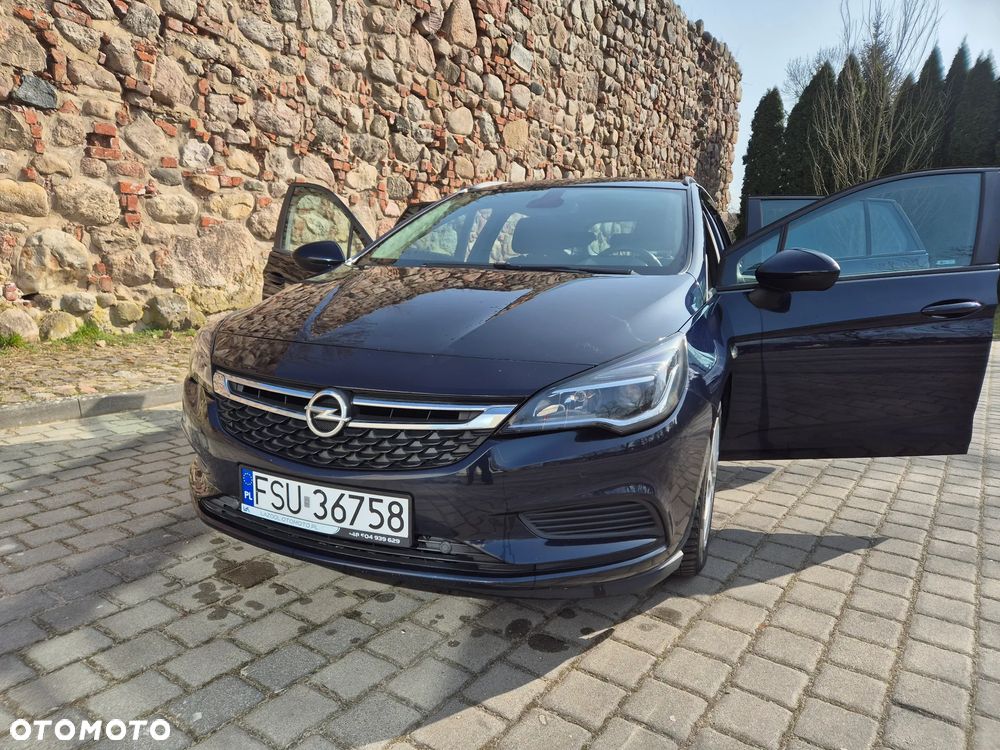 Opel Astra 1.6 D (CDTI) Dynamic - 3