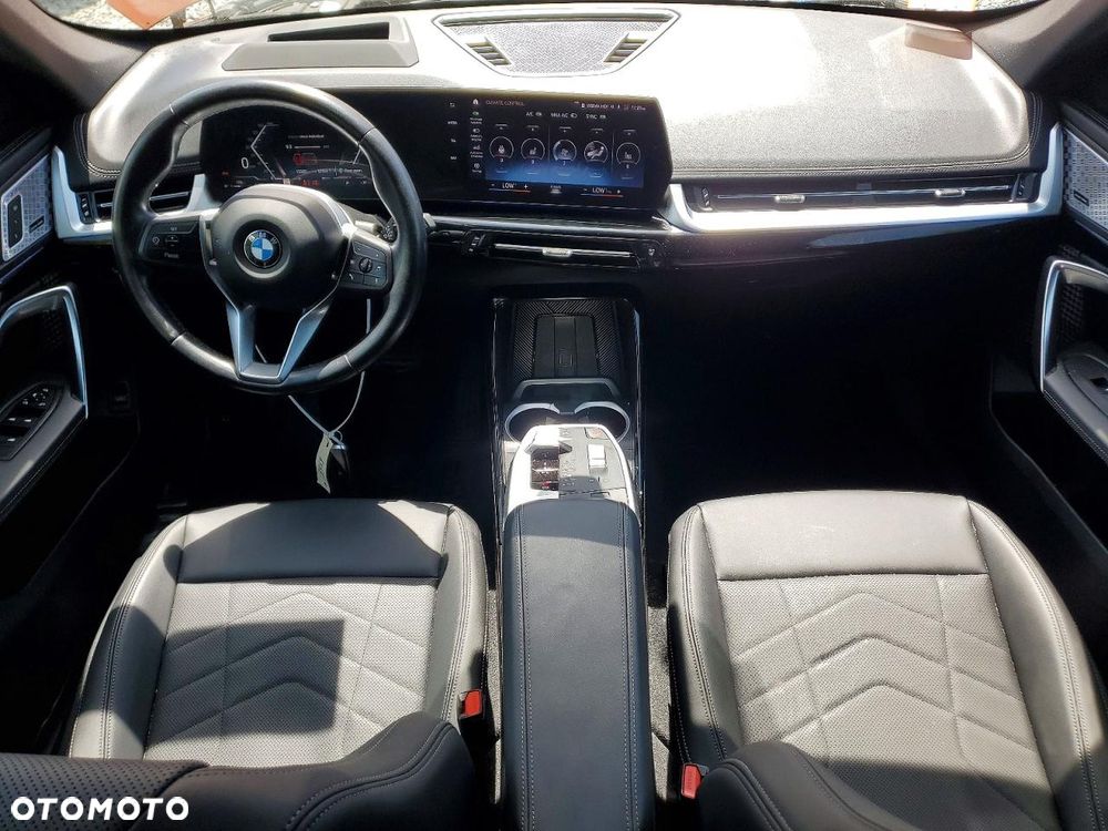 BMW X1 xDrive23i mHEV M Sport sport - 8