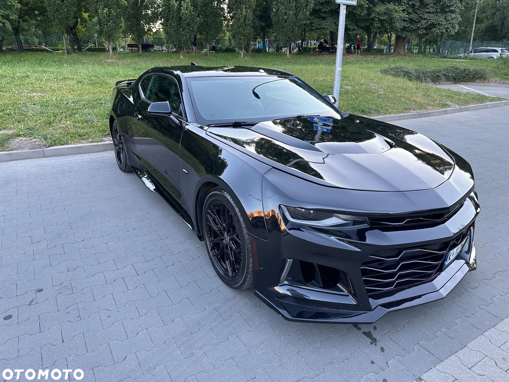 Chevrolet Camaro Coupe 2.0 - 1
