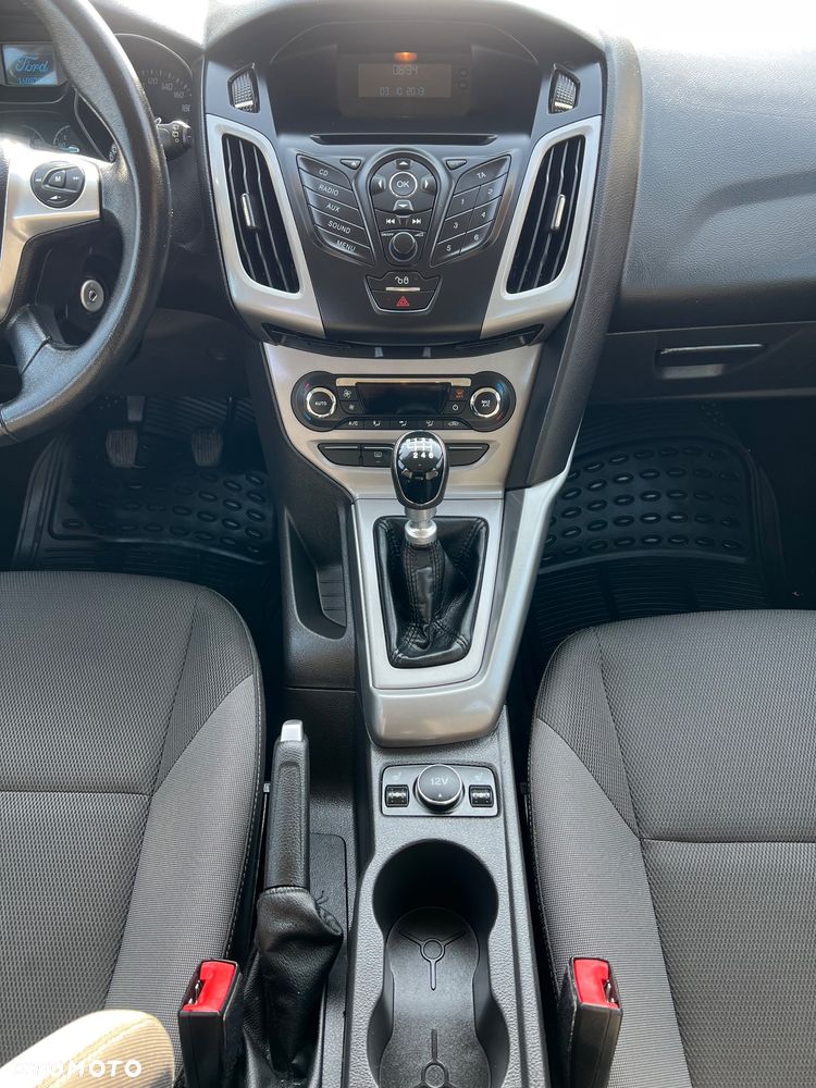 Ford Focus 1.0 EcoBoost Start-Stopp-System TREND - 11