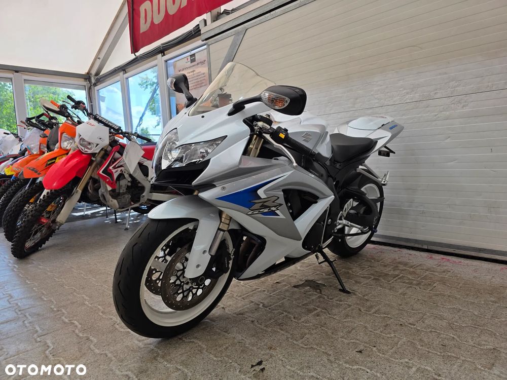 Suzuki GSX-R - 8