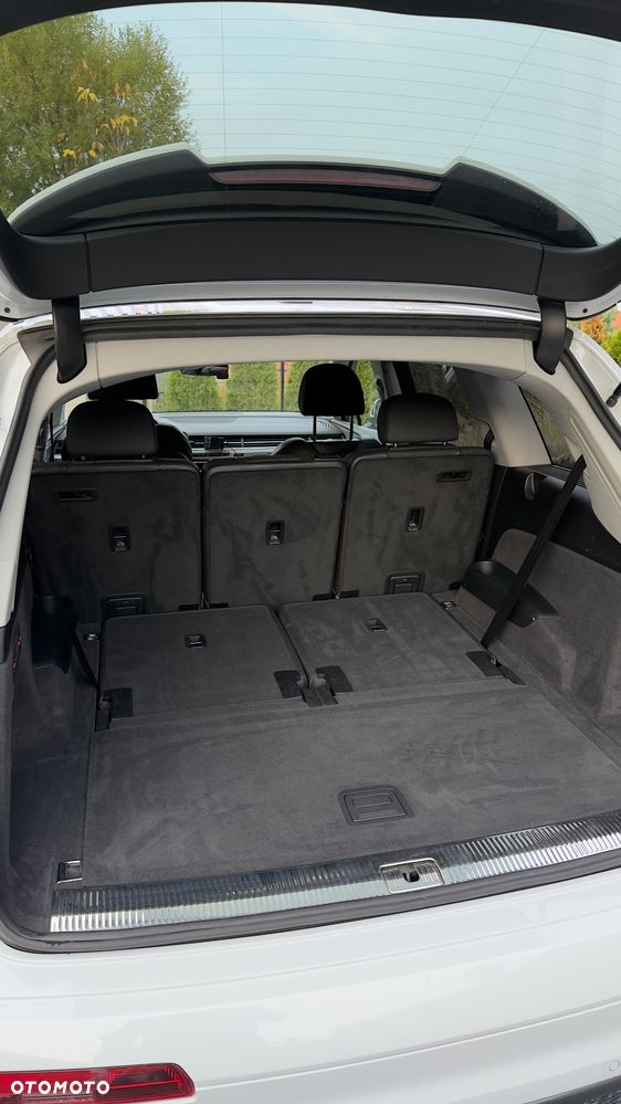 Audi Q7 - 8