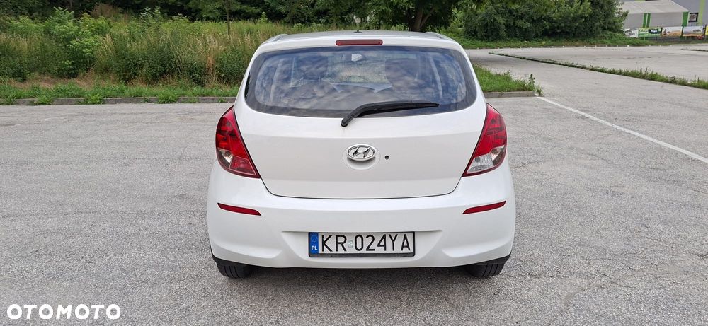 Hyundai i20 1.25 Classic + - 8