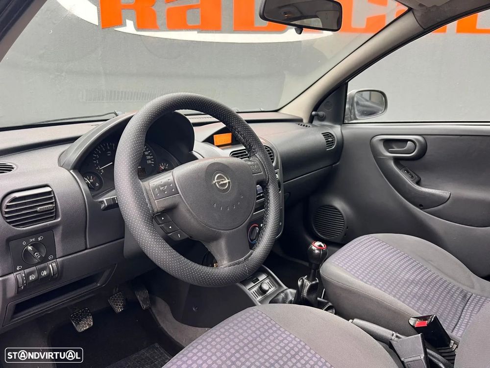 Opel Corsa 1.2 16V City - 5