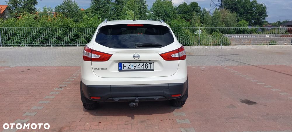 Nissan Qashqai 1.5 dCi Tekna EU6 - 4