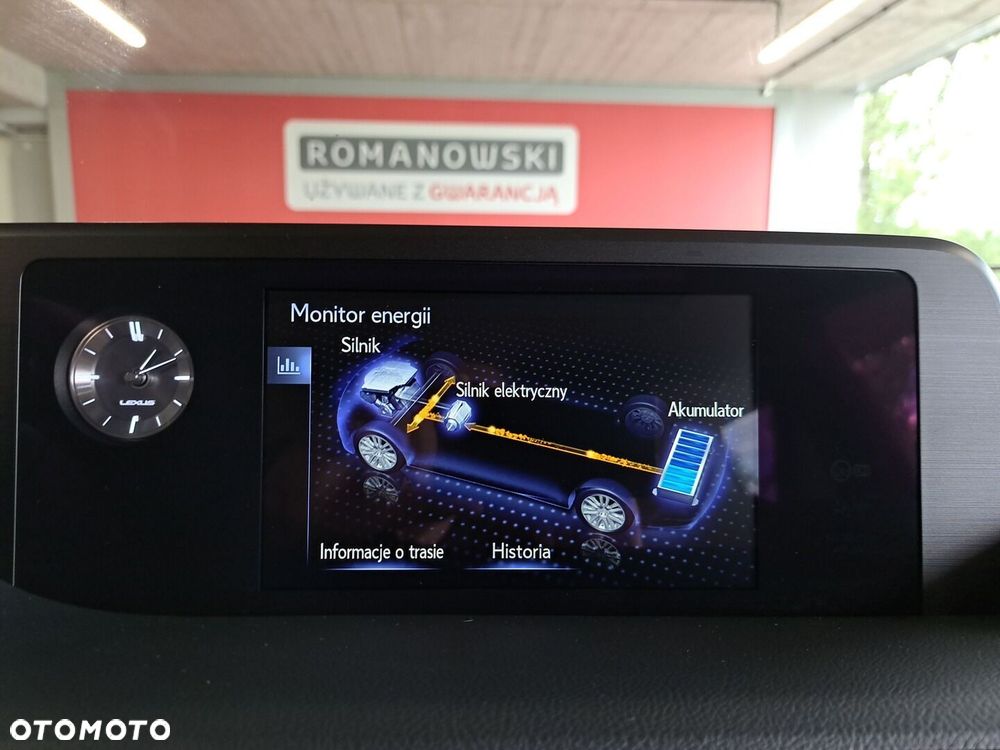 Lexus ES 300h Business Edition - 26