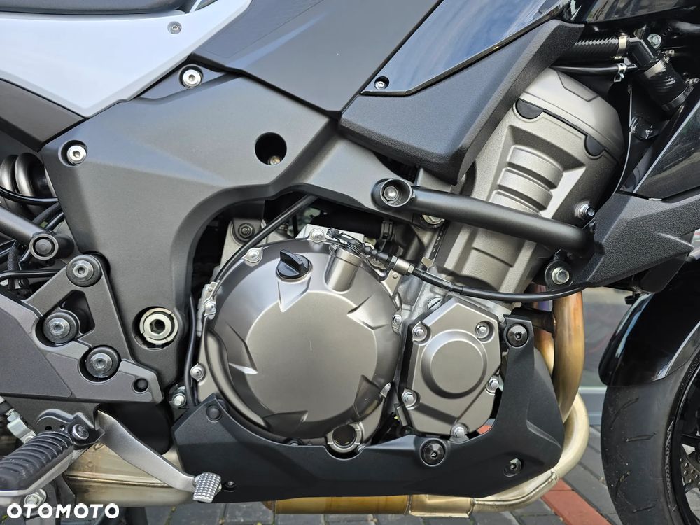 Kawasaki Versys 1000 - 15