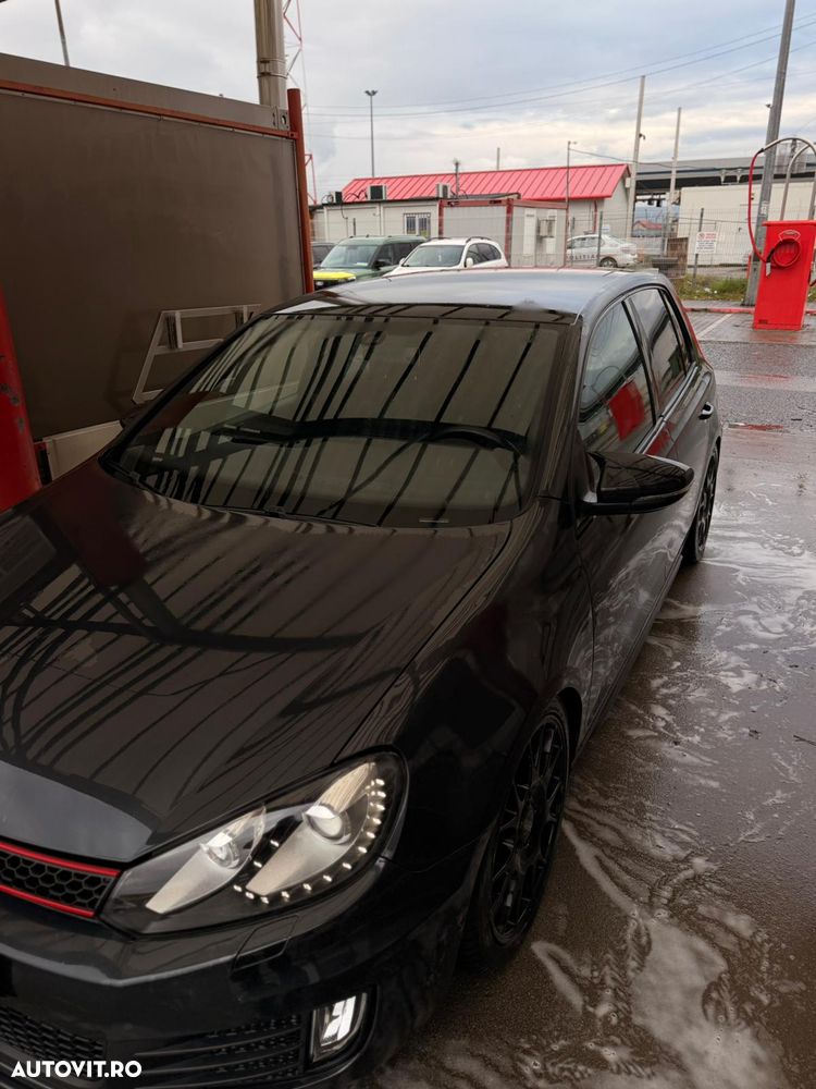 Volkswagen Golf 2.0 DPF GTD - 3
