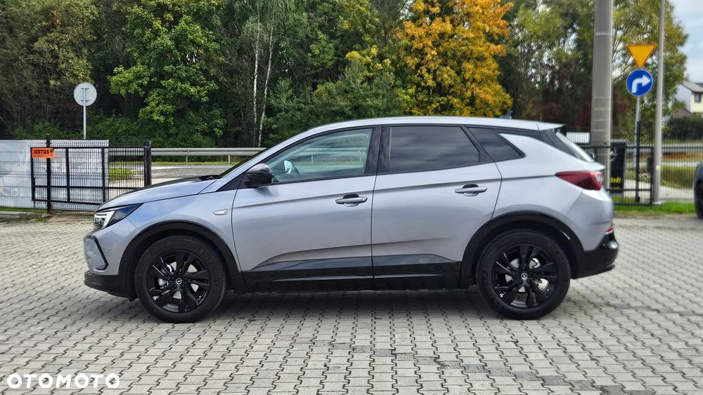 Opel Grandland 1.2 T GS S&S - 23