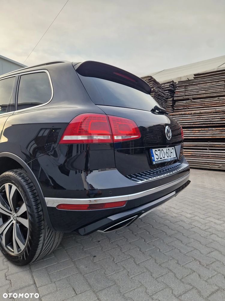 Volkswagen Touareg 3.0 V6 TDI BMT Perfectline R-Style - 10