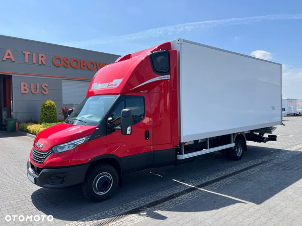Iveco DAILY 72C18 SPOJKAR XL EURO 6E KONTENER+WINDA 1000 kg