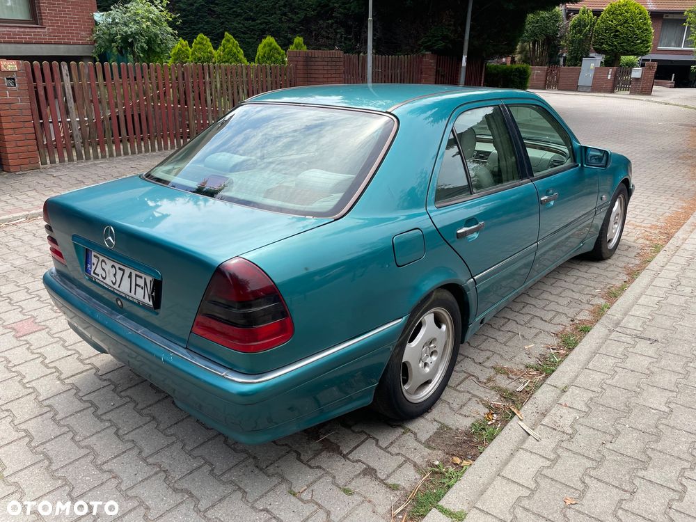 Mercedes-Benz Klasa C - 4